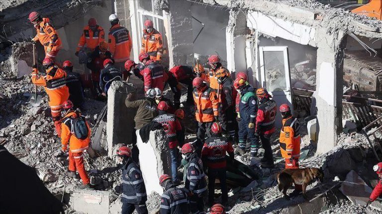 Death toll from earthquake in Turkey rises to 39 Death toll from earthquake in Turkey rises to 39